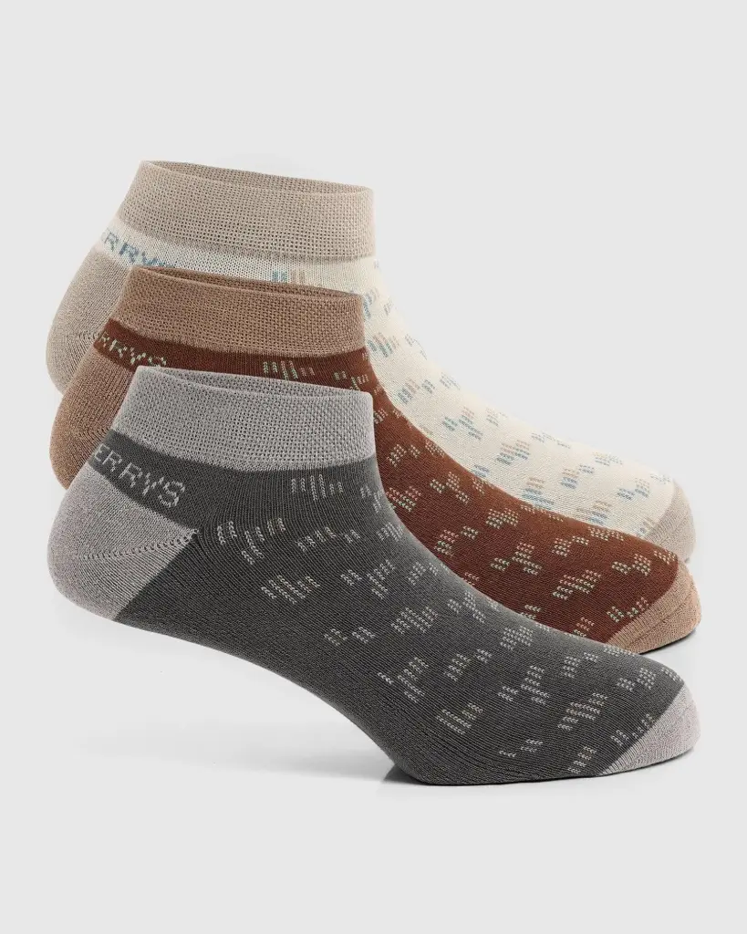 TL 13 - 18 SOCKS COLOURED 